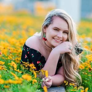 Meet your Posher, Sierra